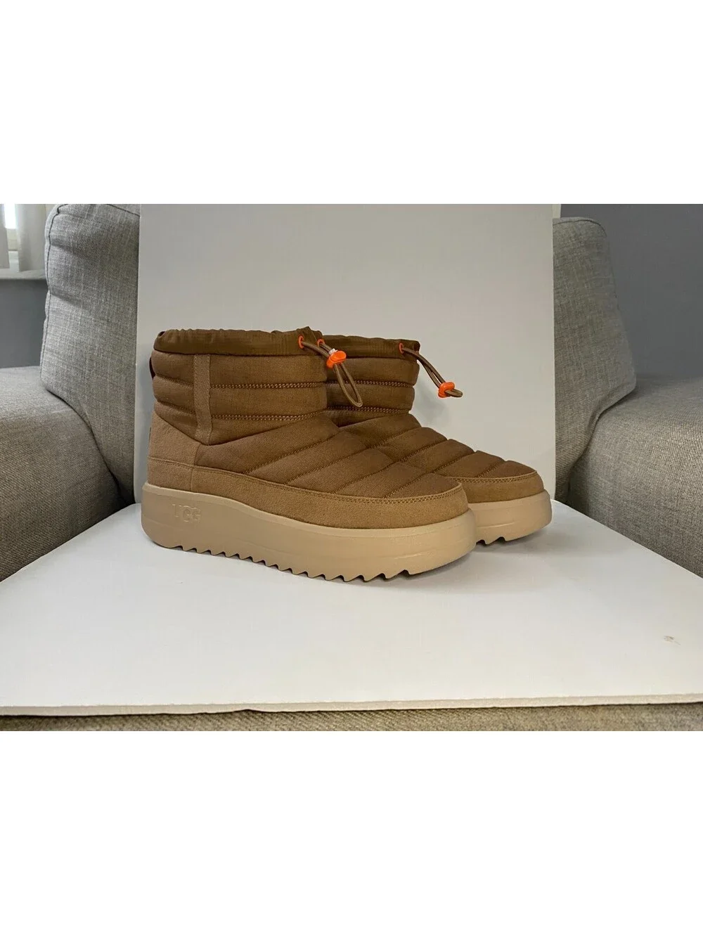 Ugg Maxxer Mini 1146714 Mens Winter US 11 Chestnut Sheepskin Lined Ripstop Boots